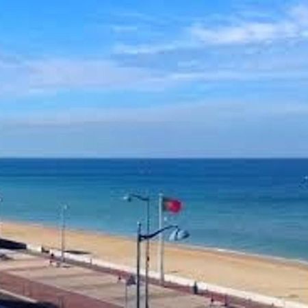 Appartement En Front De Mer A Villers-Sur-Mer Face Au Casino, 2P Tout Equipe Avec Parking Privatif - Fr-1-712-14 Exterior foto